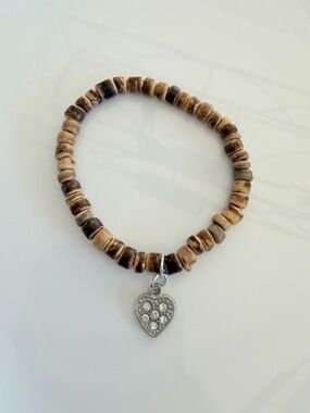 Heart Charm Natural Wood Bead Bracelet